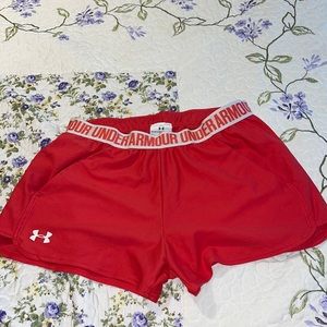 Red short shorts